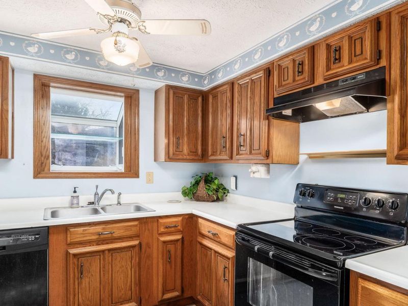 6436 Tamar Court, Reynoldsburg, OH 43068 Photo 16