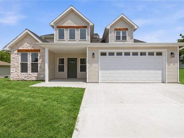 420 N Groat Street, Cameron, MO 64429