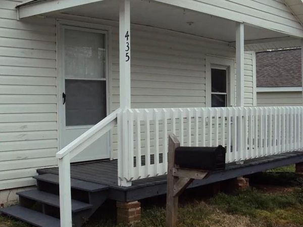 435 Davis Street , Albemarle, NC 28001