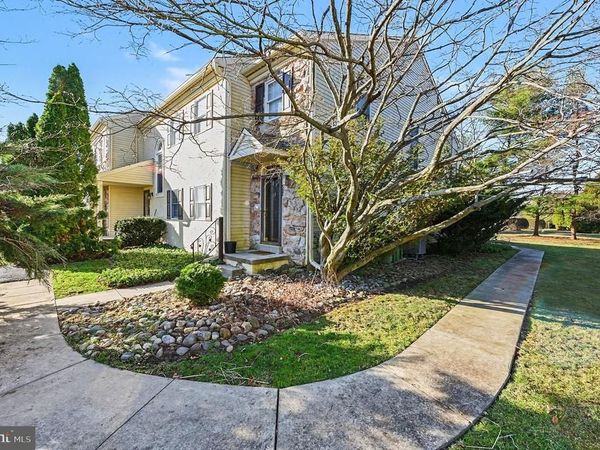 1522 ISAACS COURT, AMBLER, PA 19002