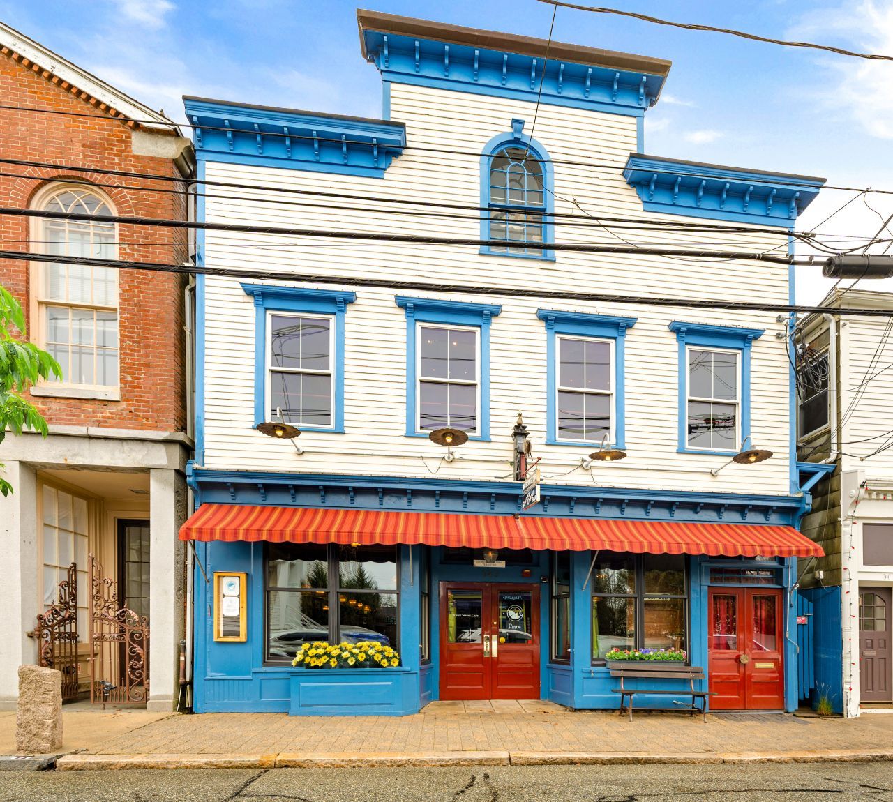 143 Water , Stonington, CT 06378 Main Photo