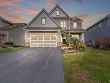4973 Astilbe Path, Liverpool, NY 13088