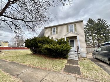 1858 Davis Street , Elmira, NY 14901