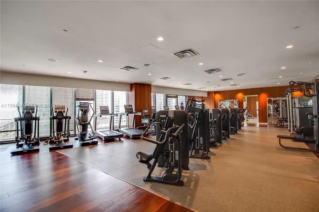 1300 S Miami Ave , Unit 1804, Miami, FL 33130 Photo