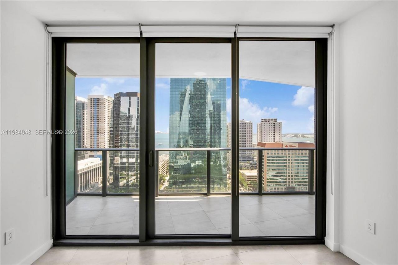 1300 S Miami Ave , Unit 1804, Miami, FL 33130 Photo