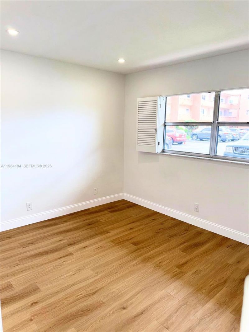 8846 W Mcnab Rd, Unit 106, Tamarac, FL 33321 Photo