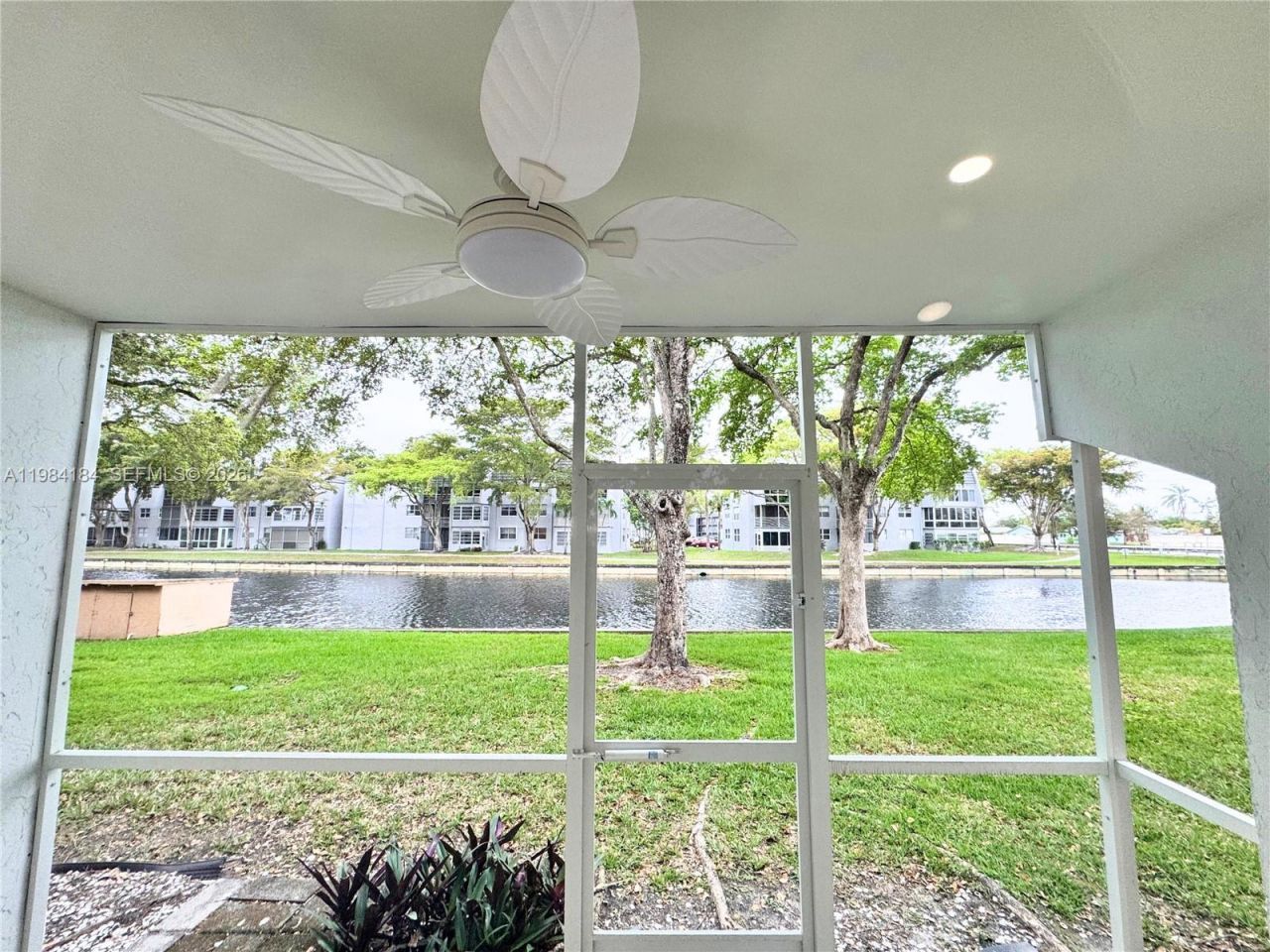 8846 W Mcnab Rd, Unit 106, Tamarac, FL 33321 Photo