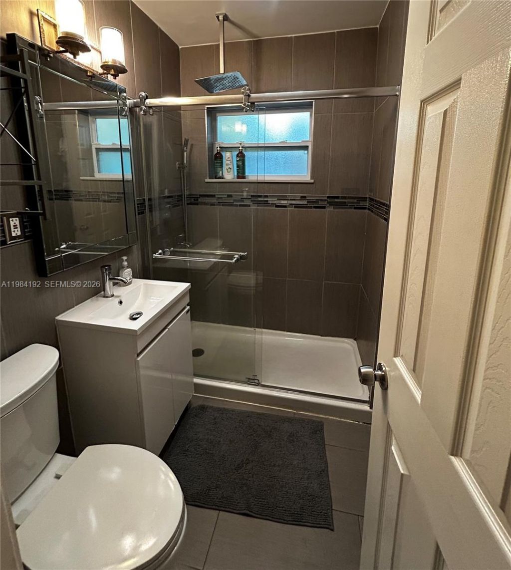 1432 NE 5th Ave , Unit 1, Fort Lauderdale, FL 33304 Photo