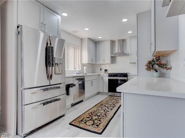 4206 Sandcastle Drive, Las Vegas, NV 89147