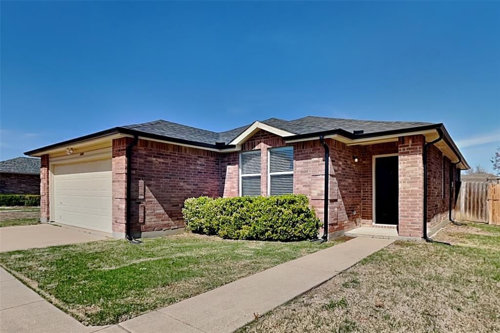 1404 Anna Lea Lane, Burleson, TX 76028 Main Photo