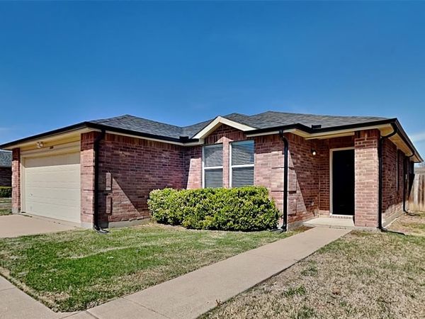 1404 Anna Lea Lane, Burleson, TX 76028
