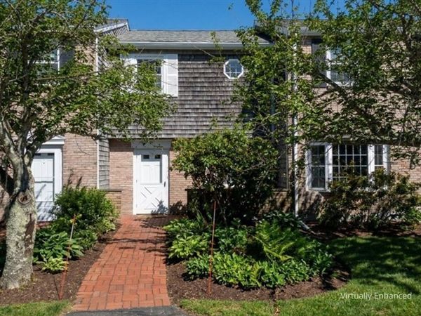 8 Captain Cook Ln, Unit 8, Barnstable, MA 02632