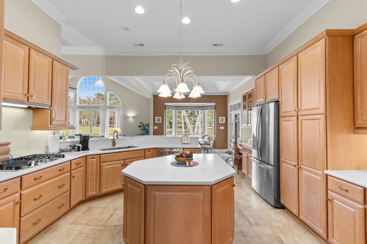 913 Morrall Dr.  Photo 6