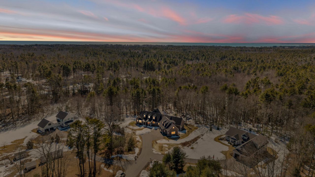 5 Lake Brook Drive Kennebunk, ME 04043