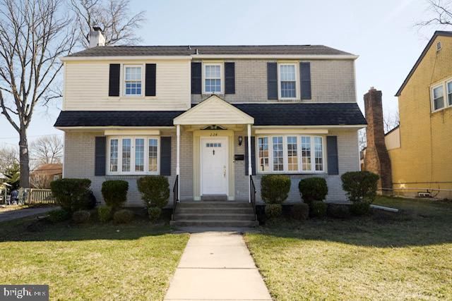 224 Waverly Road, Talleyville, DE 19803 Main Photo