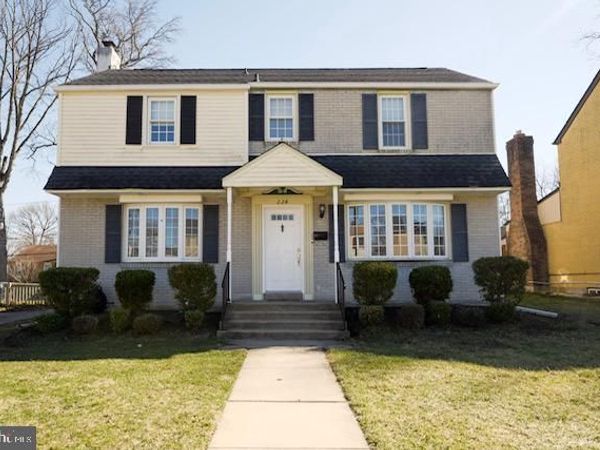 224 WAVERLY ROAD, TALLEYVILLE, DE 19803