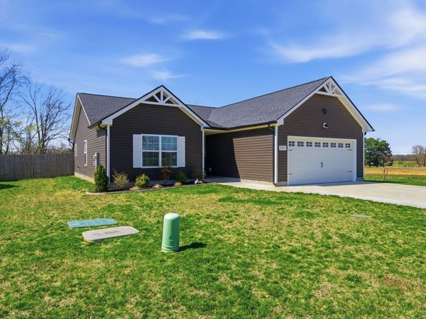 2014 Ireland Way, Clarksville, TN 37042