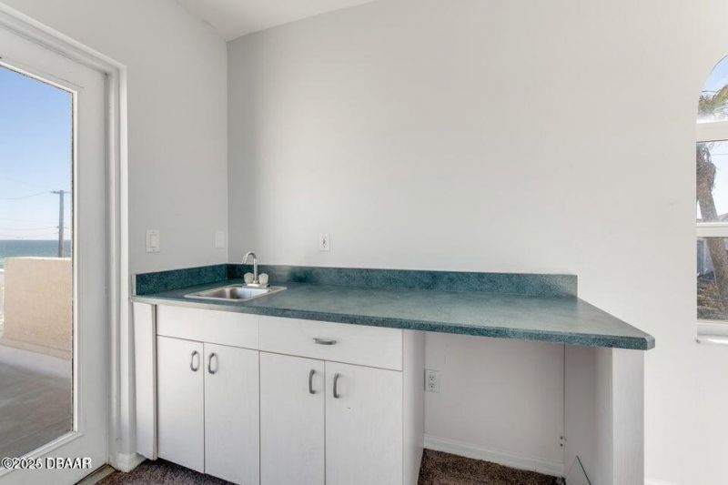3072 Ocean Shore Boulevard, Ormond Beach, FL 32176 Photo