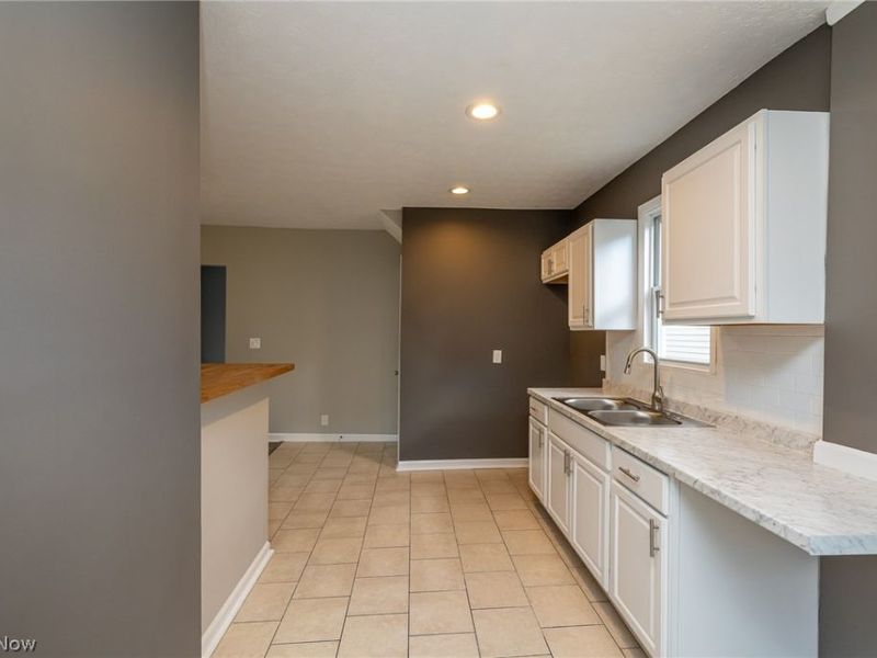 2278 26th Street SW, Akron, OH 44314 Photo 11