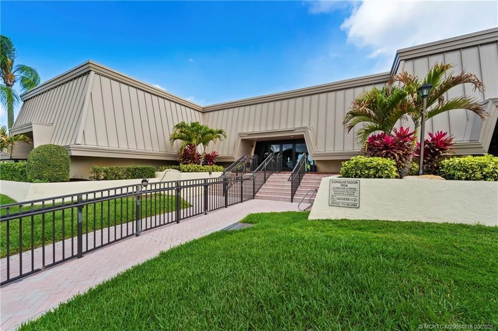 3160 SE Gran Via Way, Stuart, FL 34996 Photo