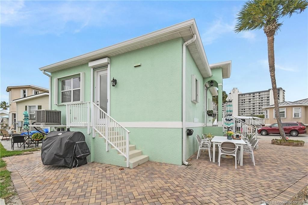 10725 S Ocean Drive, Unit 399, Jensen Beach, FL 34957 Photo