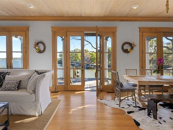 324 Oak Lane, Tool, TX 75143