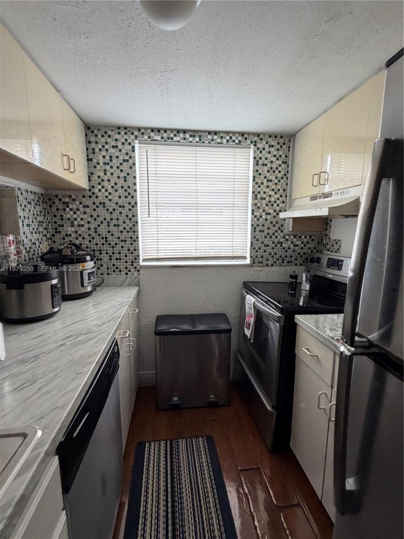 9390 W Flagler St , Unit 225C, Miami, FL 33174 Photo