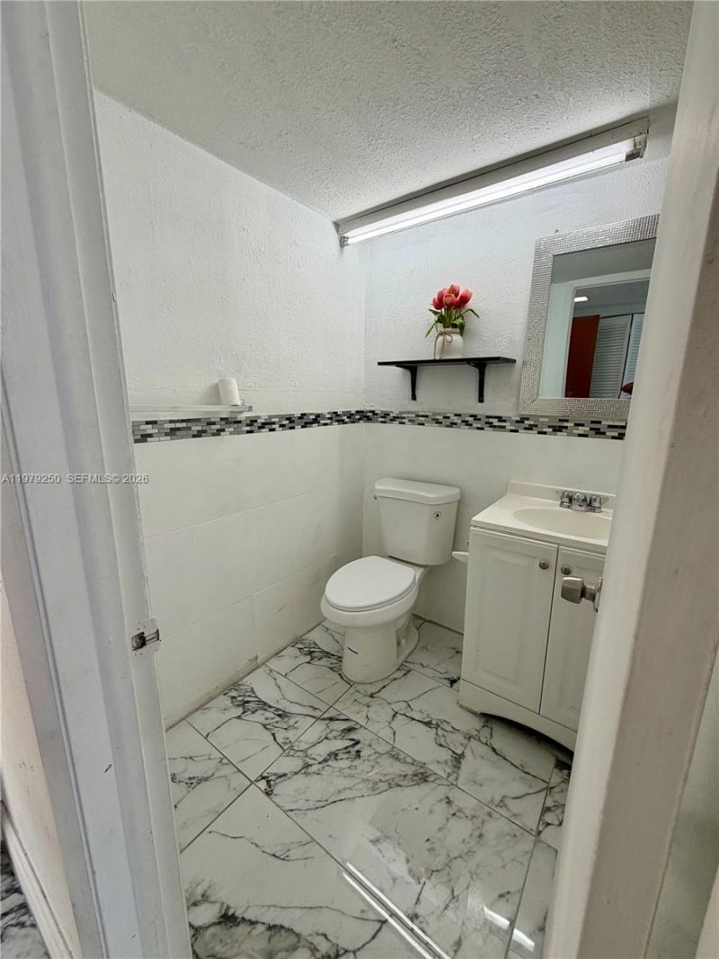9390 W Flagler St, Unit 225C, Miami, FL 33174 Photo