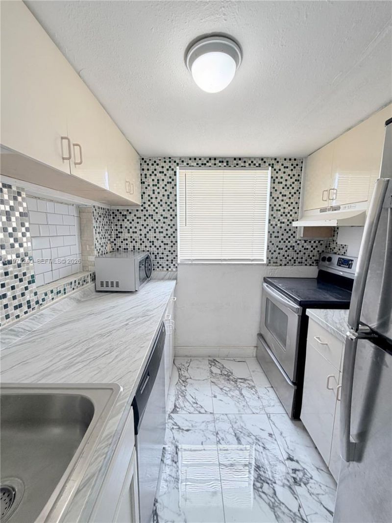 9390 W Flagler St, Unit 225C, Miami, FL 33174 Photo
