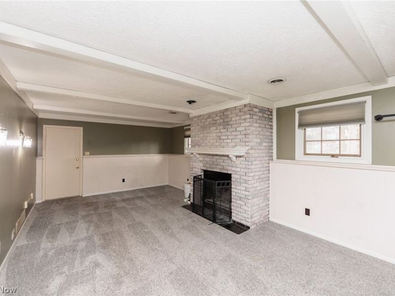 1010 Royal Drive, Amherst, OH 44001 Photo 18