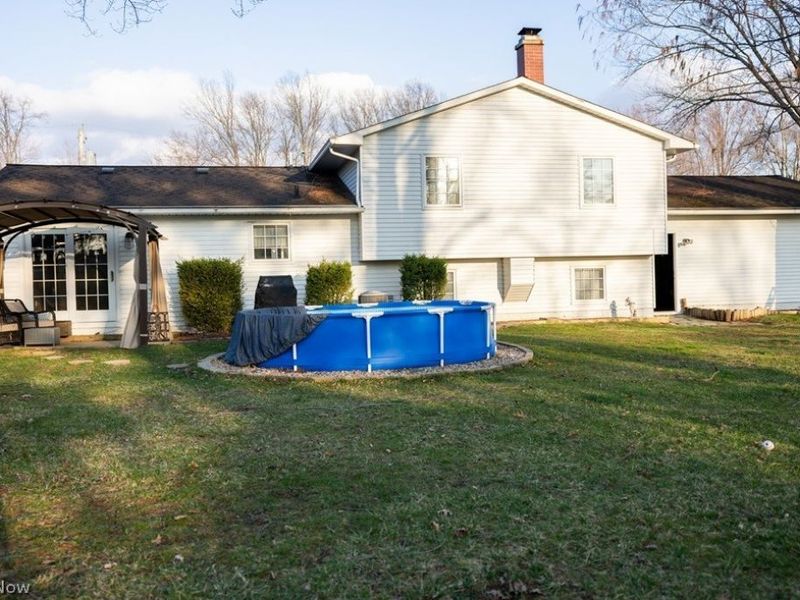 1010 Royal Drive, Amherst, OH 44001 Photo 30