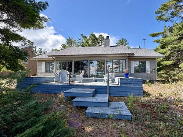 3332 Edgewater Drive, Cheboygan, MI 49721