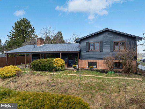 2107 CIRCLEVILLE ROAD , STATE COLLEGE, PA 16803