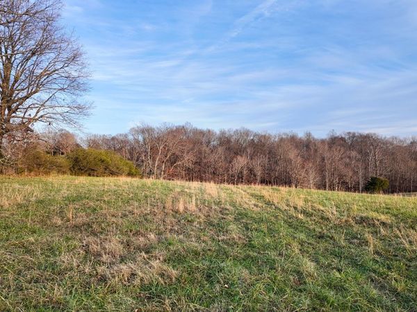 1087 Cowan Rd , Dickson, TN 37055