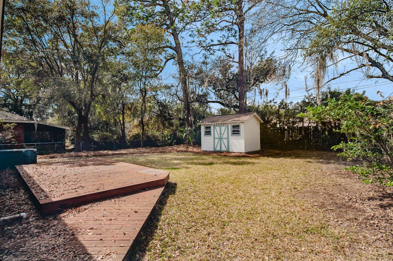 1719 Weston Avenue Photo 26