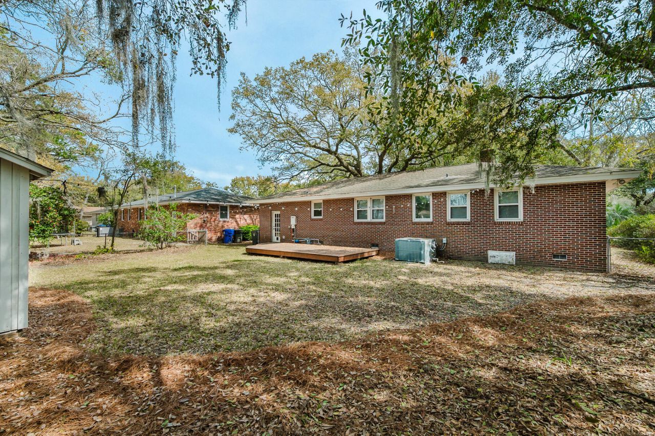 1719 Weston Avenue Photo 27