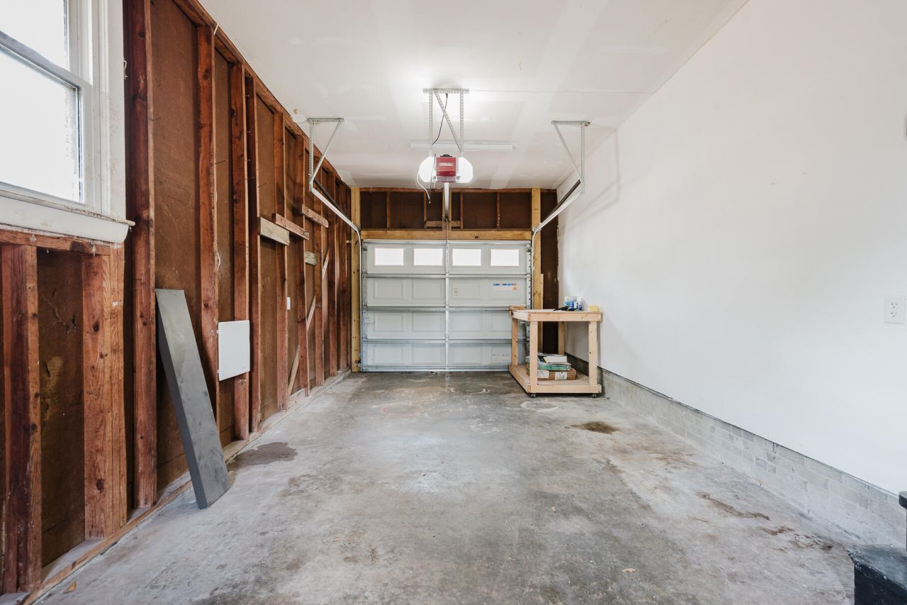 1719 Weston Avenue Photo 30