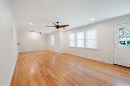 1719 Weston Avenue photo 4