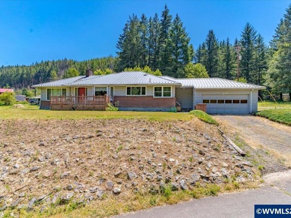 538 Mountain Av SE, Idanha, OR 97350