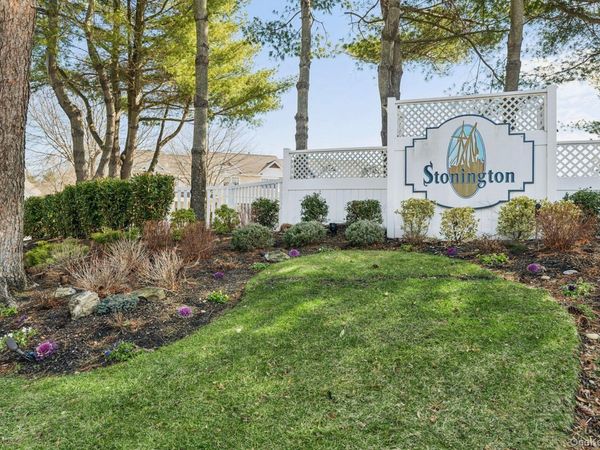 4 Commodore Circle, Port Jefferson Station, NY 11776