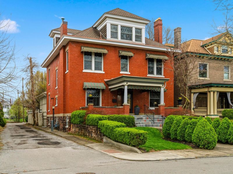 64 Miami Avenue, Columbus, OH 43203 Photo 2