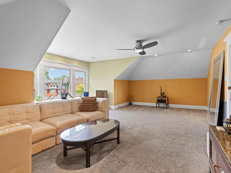 64 Miami Avenue, Columbus, OH 43203 Photo 47