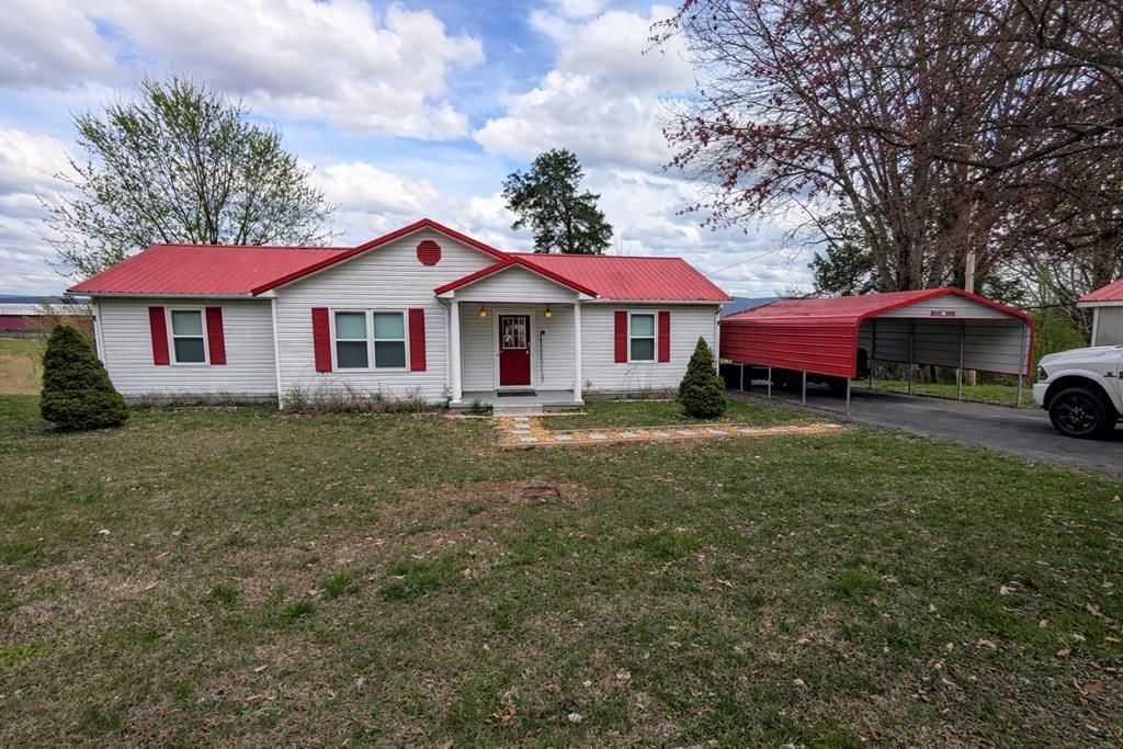 3908 Monterey Highway, Sparta, TN 38583 Main Photo