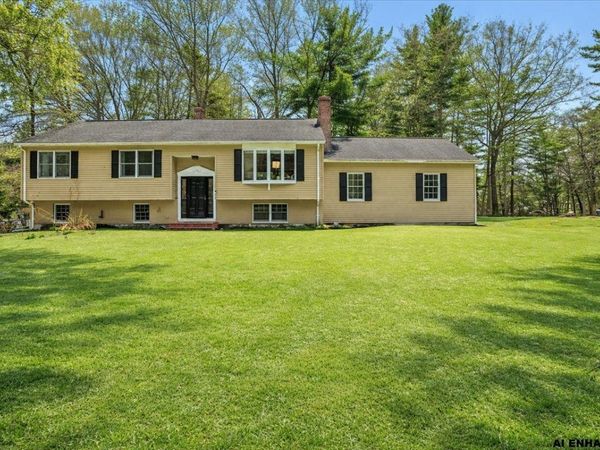 12 Old Gordon Road, Brentwood, NH 03833