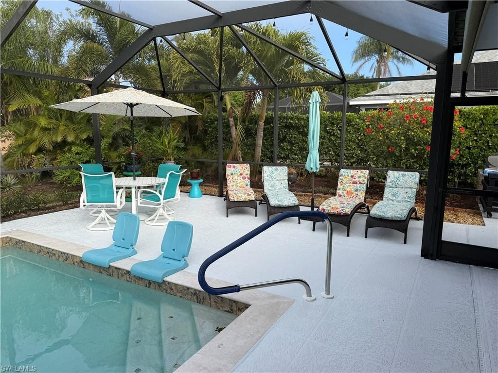 28404 Las Palmas Cir , Bonita Springs, FL 34135 Photo