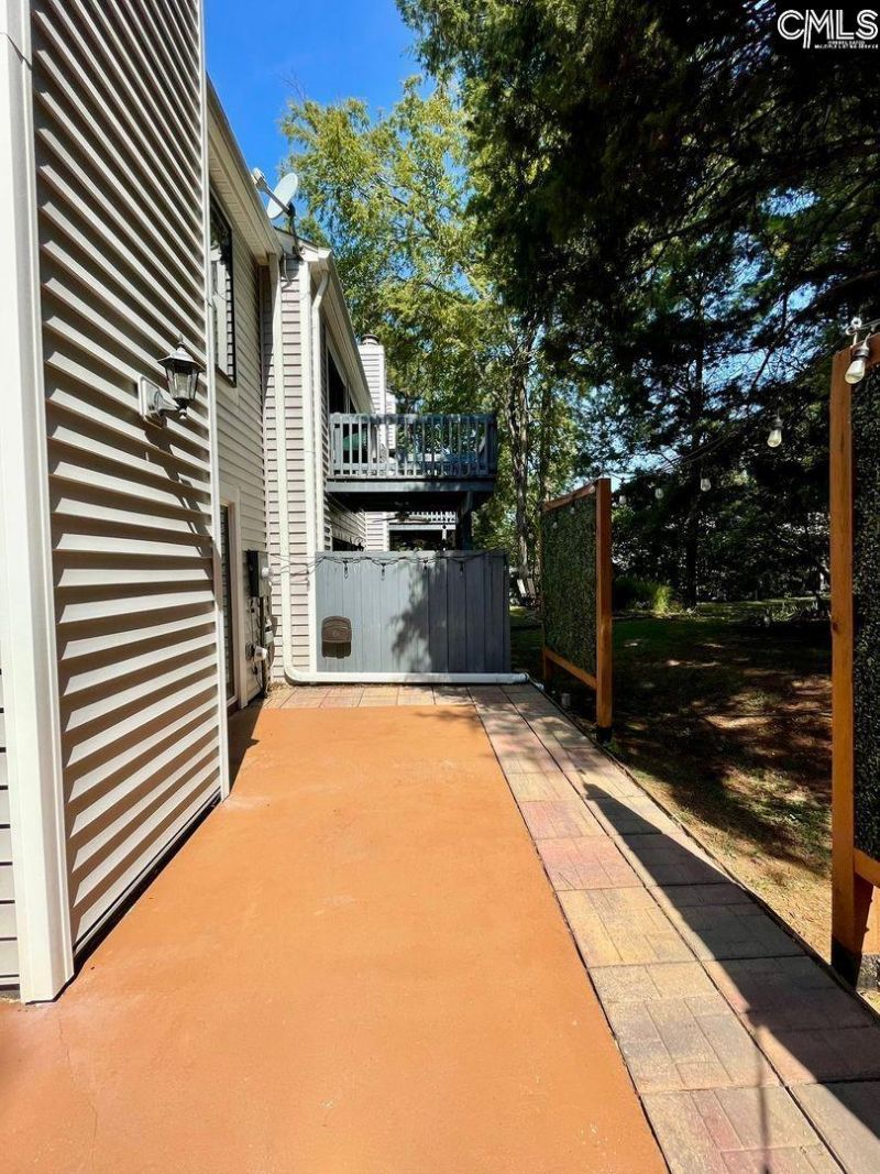 205 Mariners Row  Photo 16