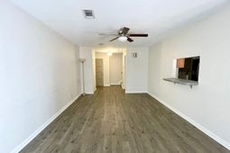 205 Mariners Row  photo 4