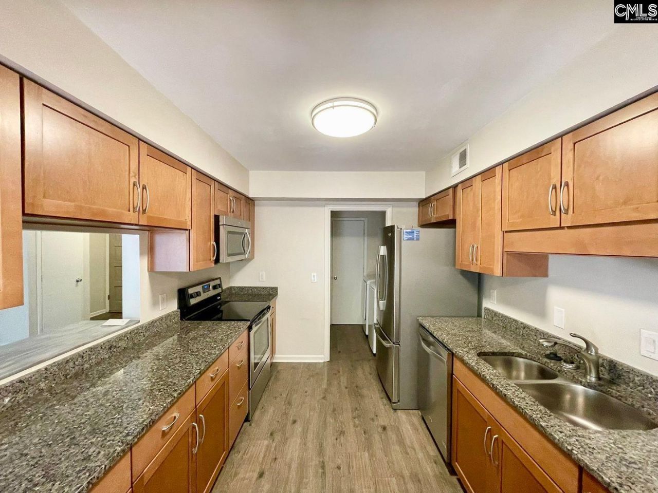 205 Mariners Row  Photo 7