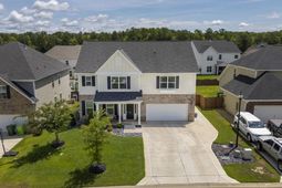 1318 Portrait Hill Drive photo 4