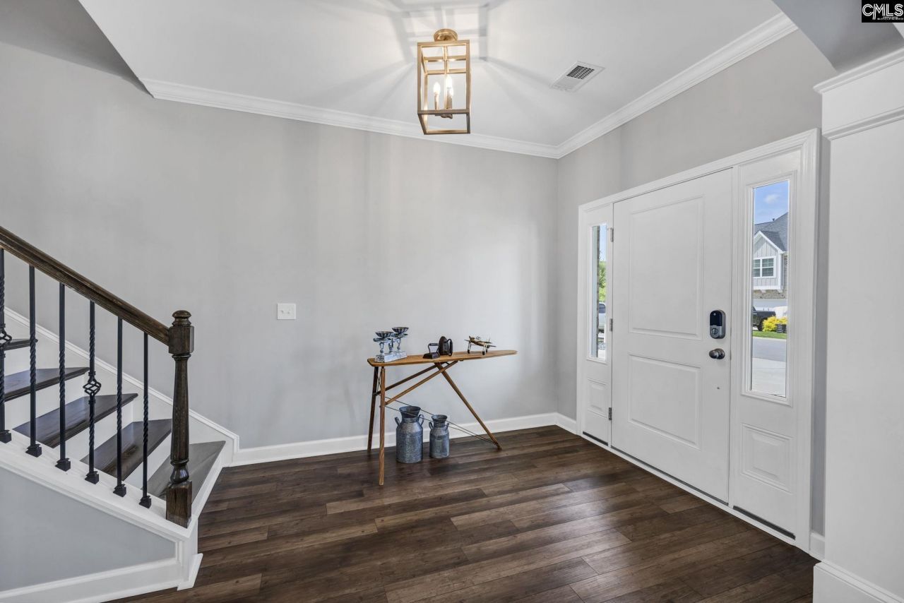 1318 Portrait Hill Drive Photo 7